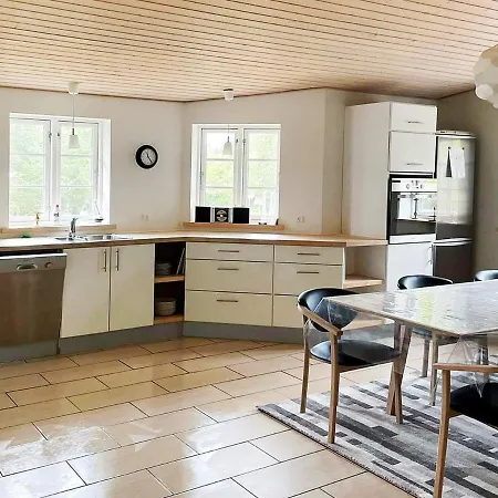 8 Person Holiday Home In Glesborg Glesborg