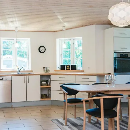 8 Person Holiday Home In Glesborg Prázdninový dům Glesborg